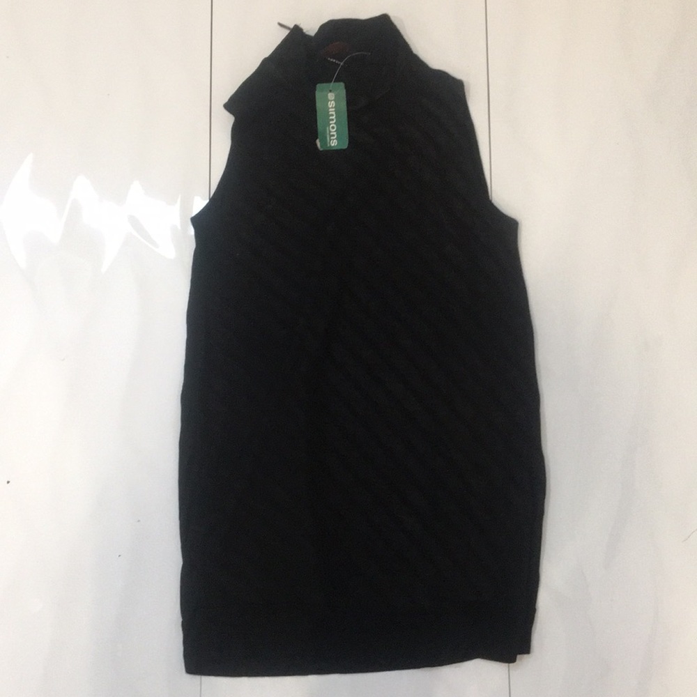 DENIS GAGNON Mock Neck Sleeveless Top Size Small